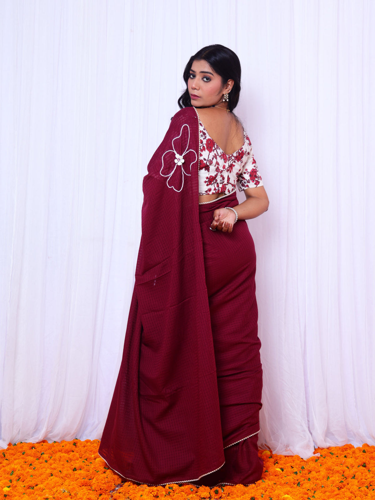 Taapsi- red cotton saree with blouse
