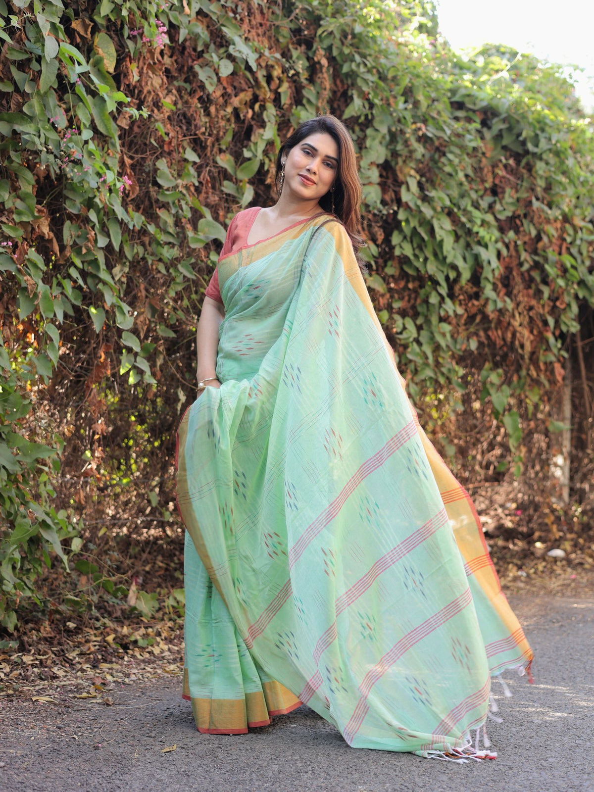 Tarangini soft cotton saree with blouse