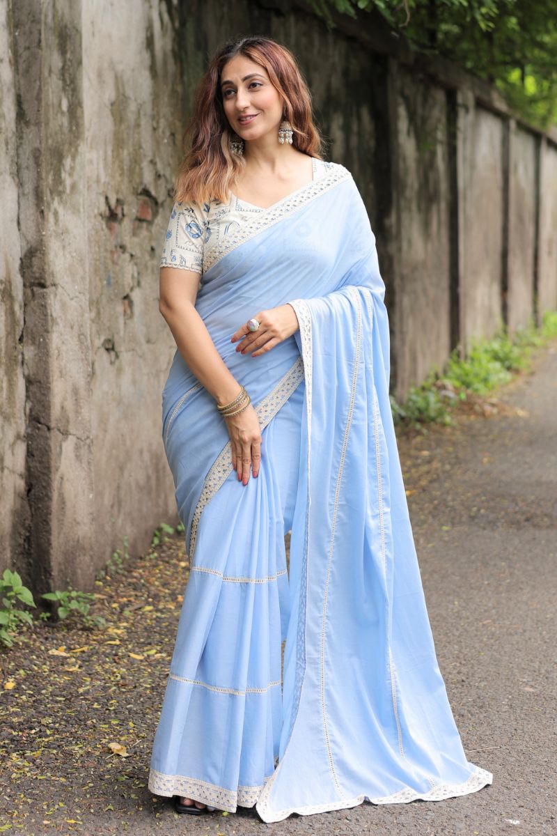 Nira Mul Cotton Saree With Printed Blouse
