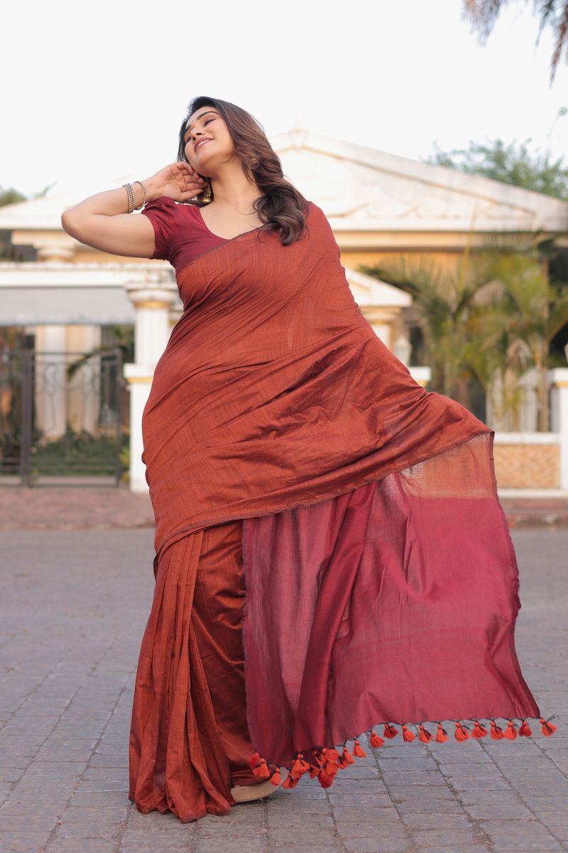 Tara dual color cotton saree with blouse