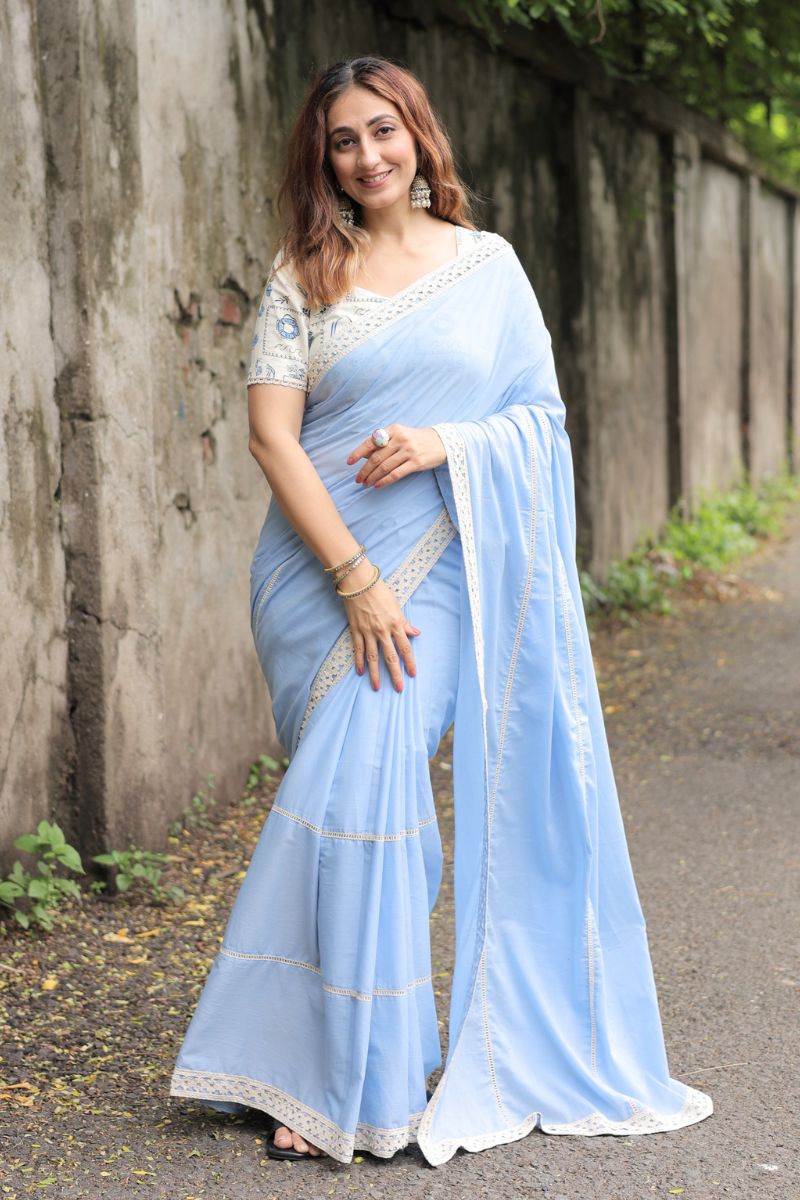 Nira Mul Cotton Saree With Printed Blouse