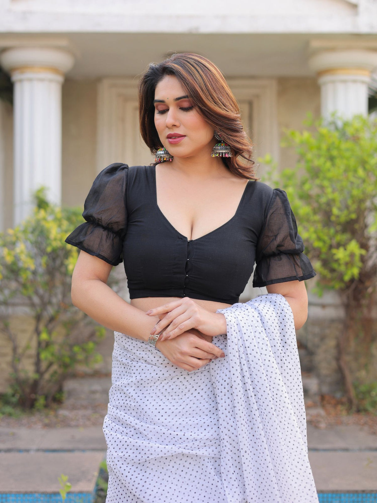 Polka dots saree with blouse