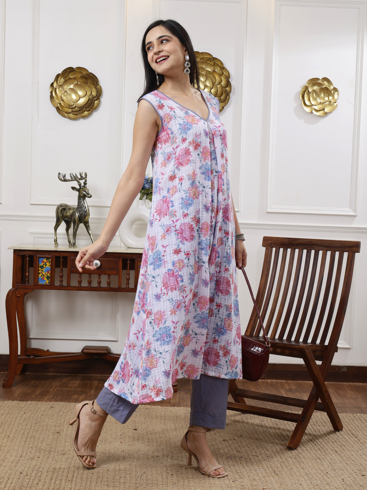 Vatsala- Printed Kurta Pant Set