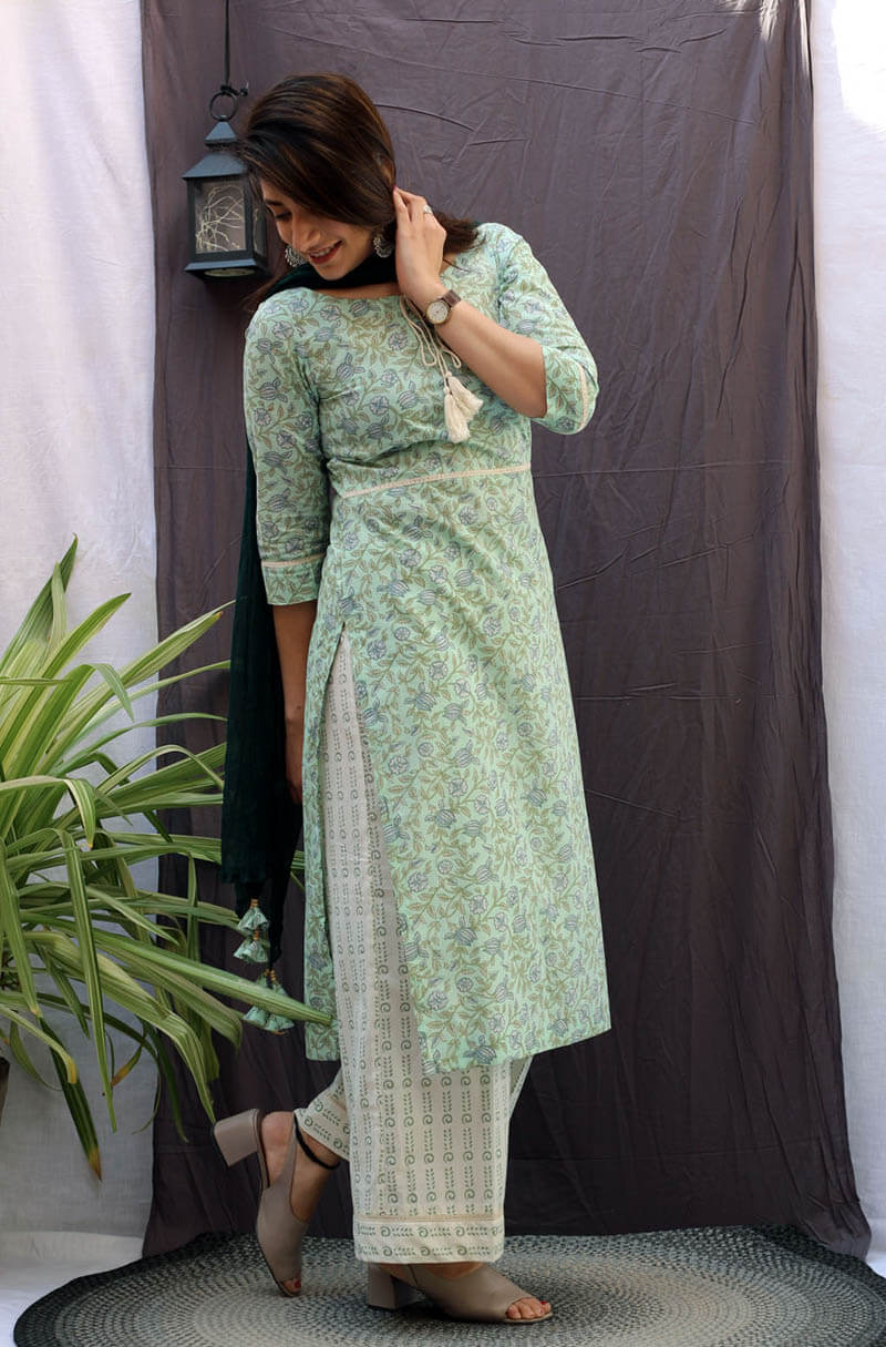 Set Of 3: Song Of The Earth Kurta Set With Dupatta And Pant