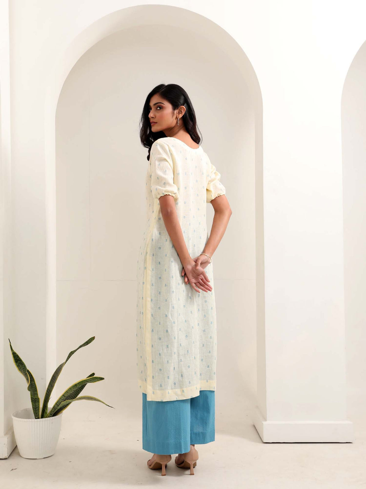 Dayflower Linen kurta pant set