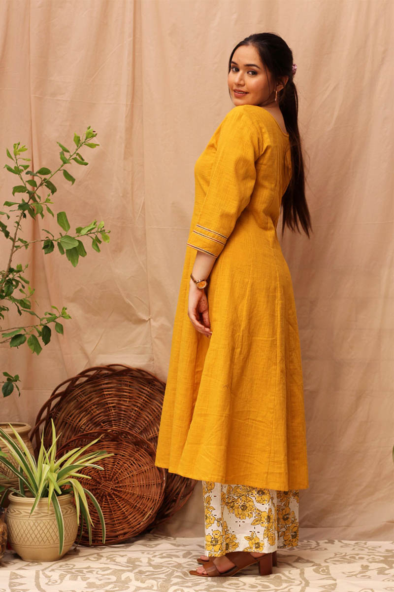 Honey Dew Kurta With Printed Pant