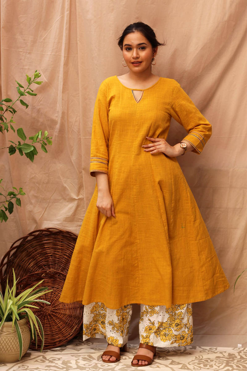 Honey Dew Kurta With Printed Pant