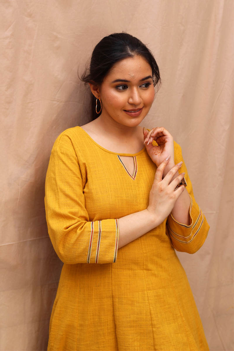 Honey Dew Kurta With Printed Pant